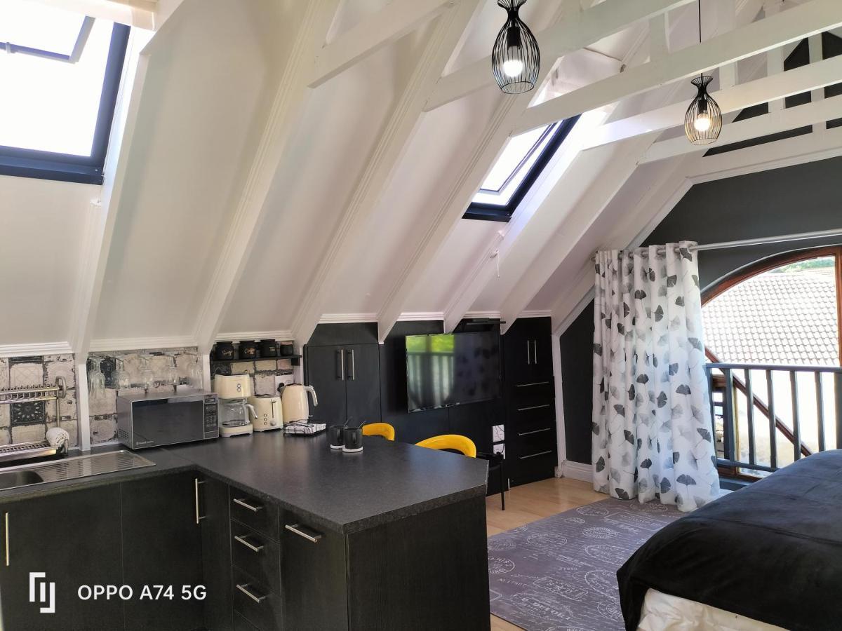 ג'ורג' Rozenhof Guest Cottages מראה חיצוני תמונה