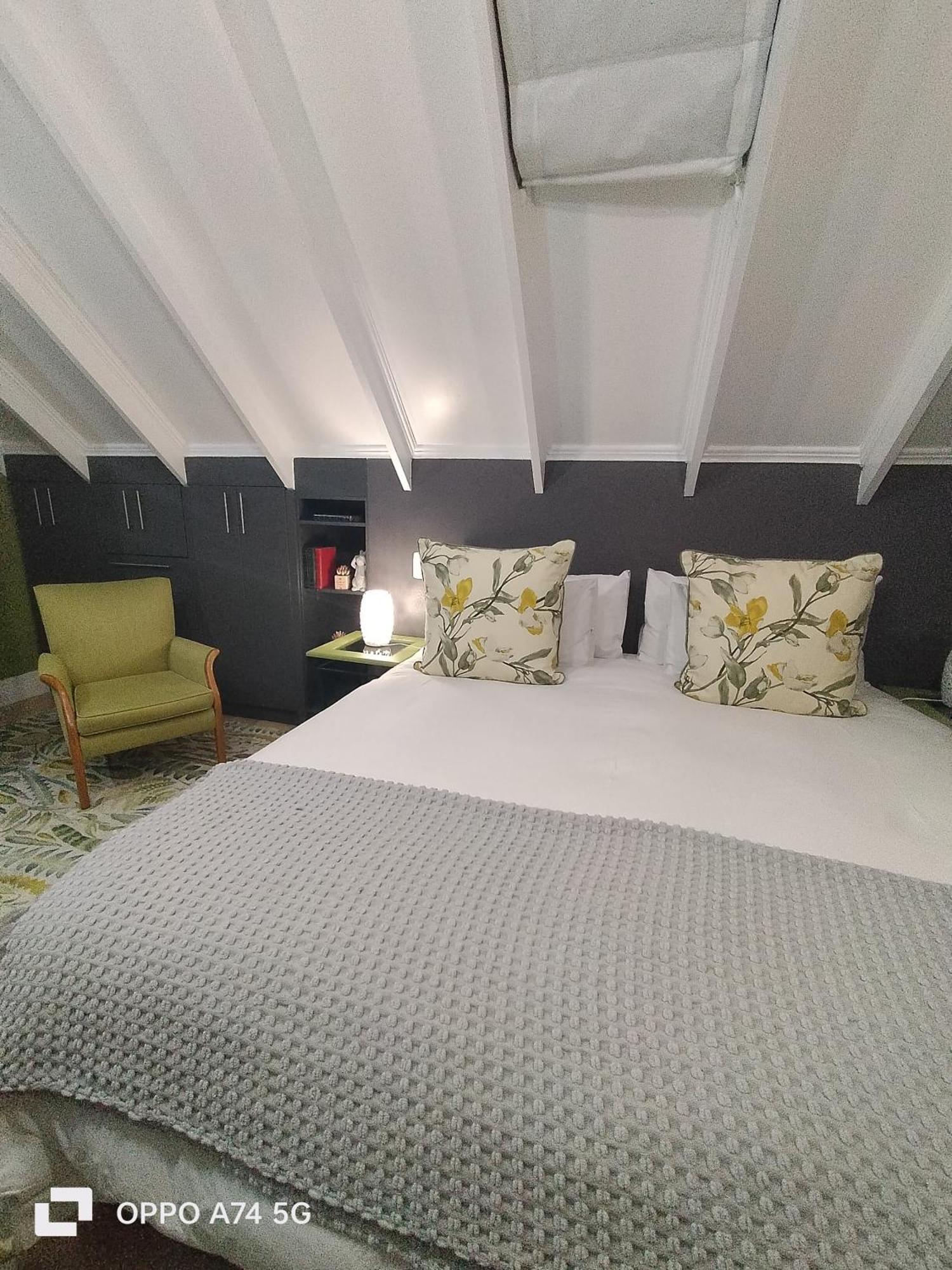 ג'ורג' Rozenhof Guest Cottages מראה חיצוני תמונה