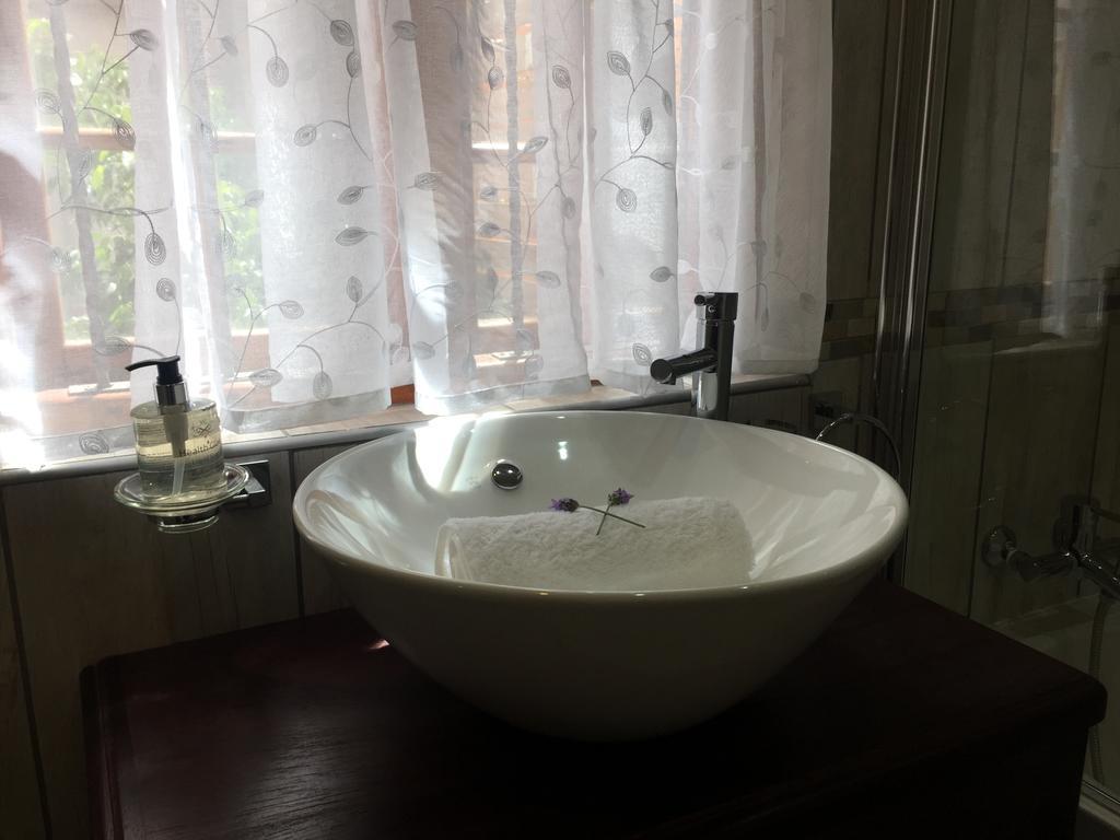 ג'ורג' Rozenhof Guest Cottages מראה חיצוני תמונה