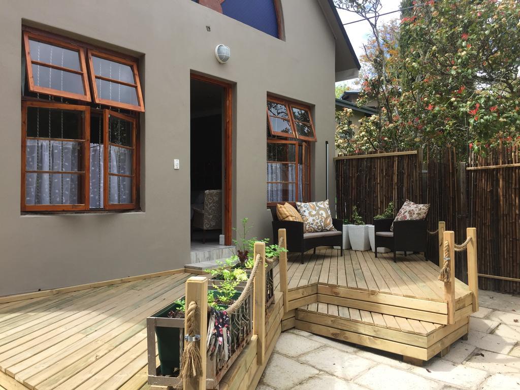 ג'ורג' Rozenhof Guest Cottages מראה חיצוני תמונה